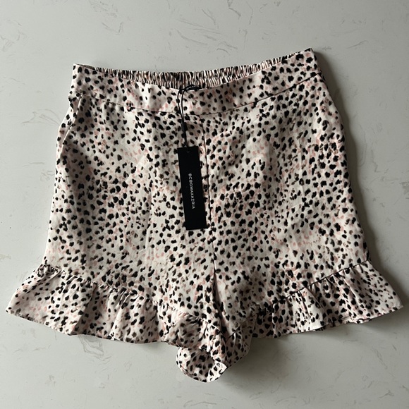 NWT BCBG MaxAzria Satin Ruffle Shorts - Picture 5 of 7
